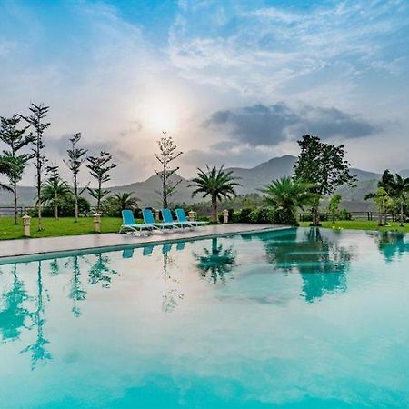 The Forest Club Resort Karjat Eksteriør billede